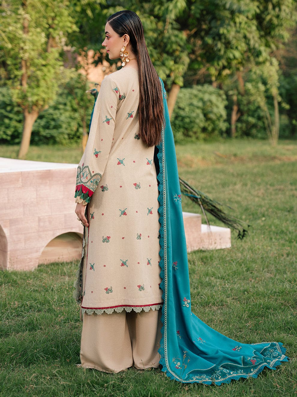 Mahnur Luxury 3 PC Karandi