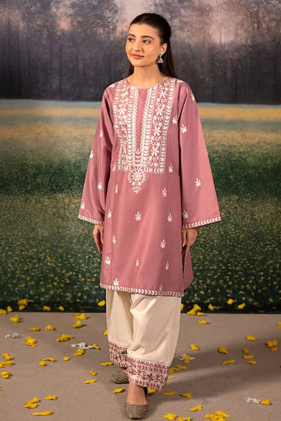 Unstitched 3-Piece Dhanak Suit