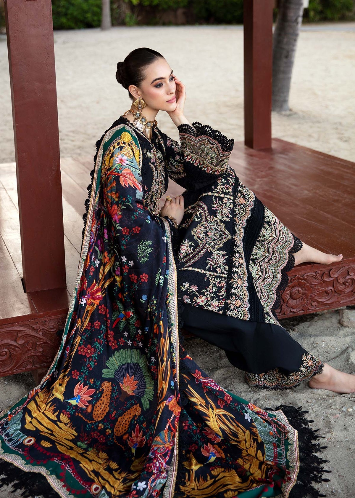 KANWAL MALIK DESIGNER LAWN 3 PC SUIT WITH EMBROIDERED DUPPATA