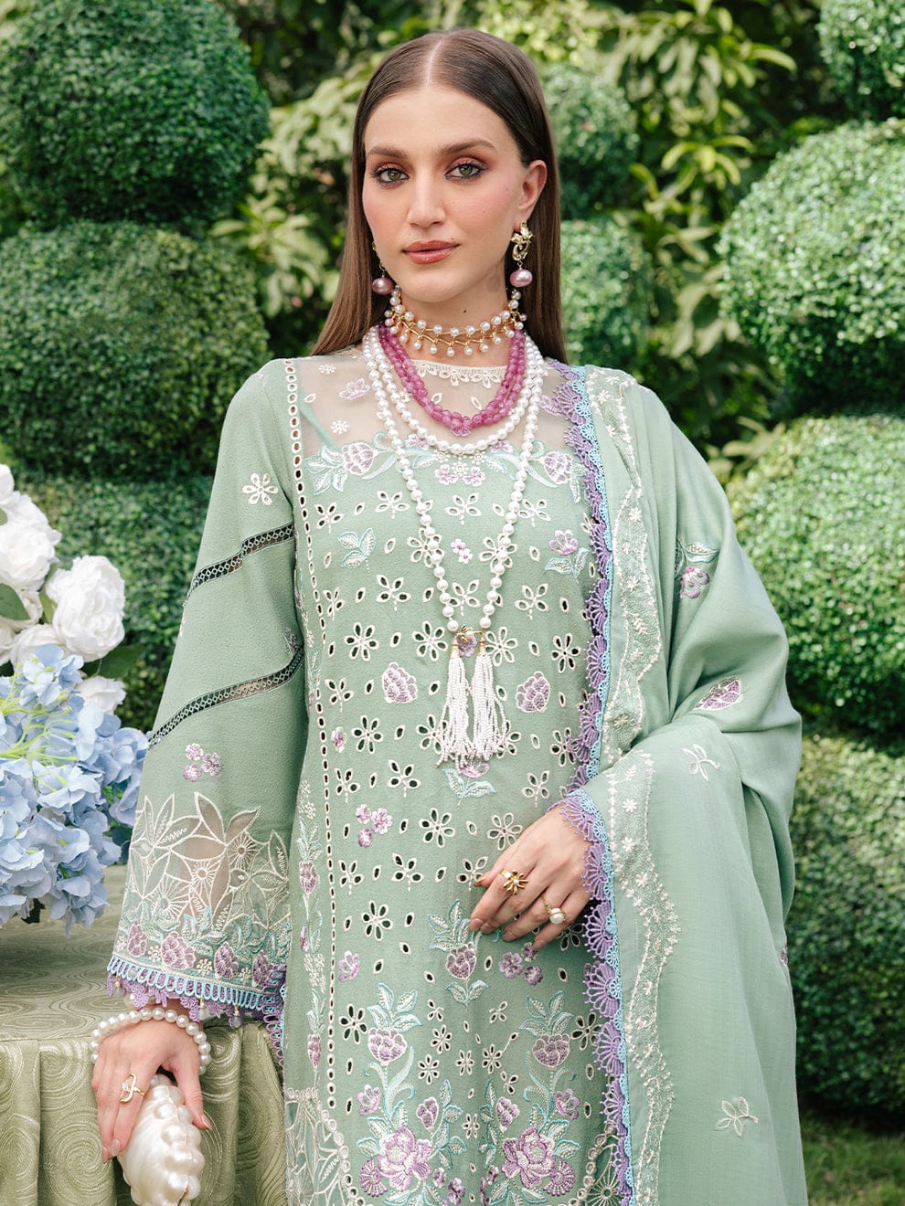 Mahnur Luxury 3 PC Karandi
