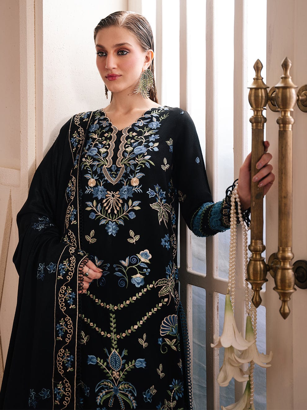 Mahnur Luxury 3 PC Karandi