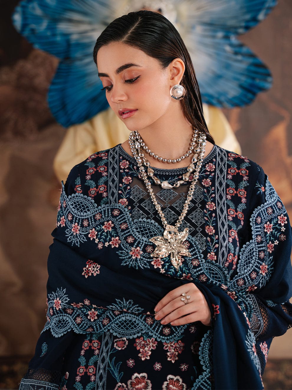 Mahnur Luxury 3 PC Karandi