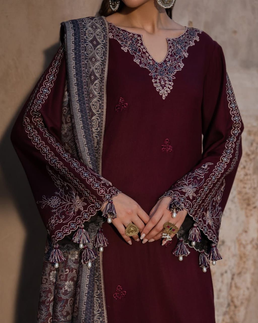IZEL LAWN DEMANDING EMBROIDERED 3 PC