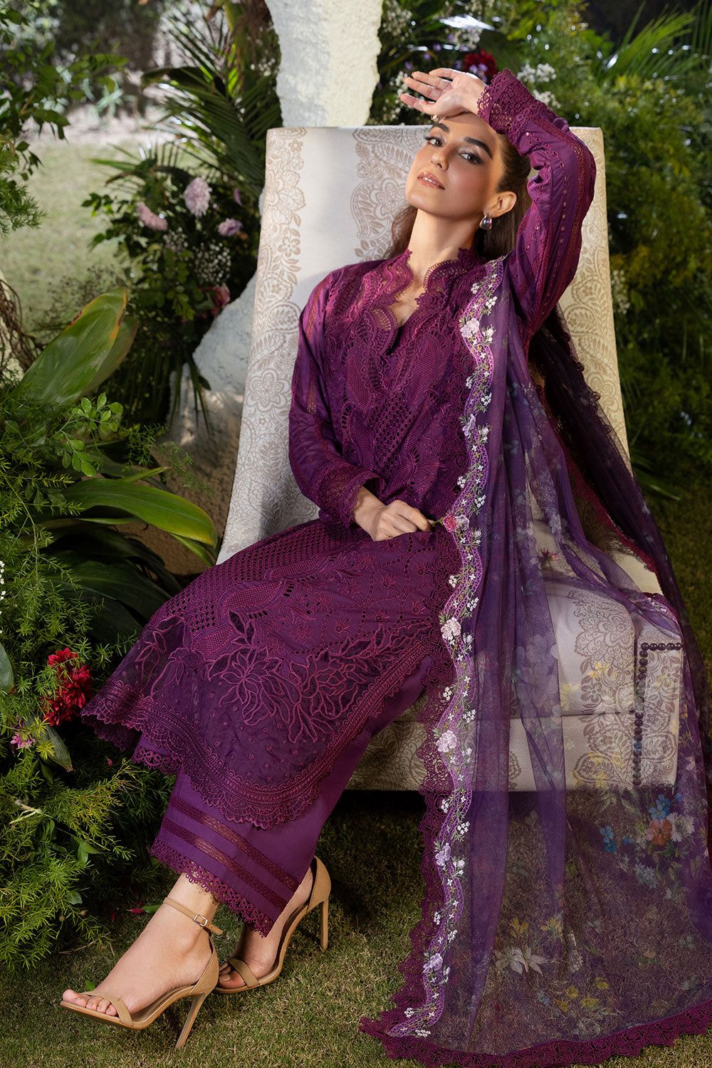 Sobia Nazir Winter Hit Code