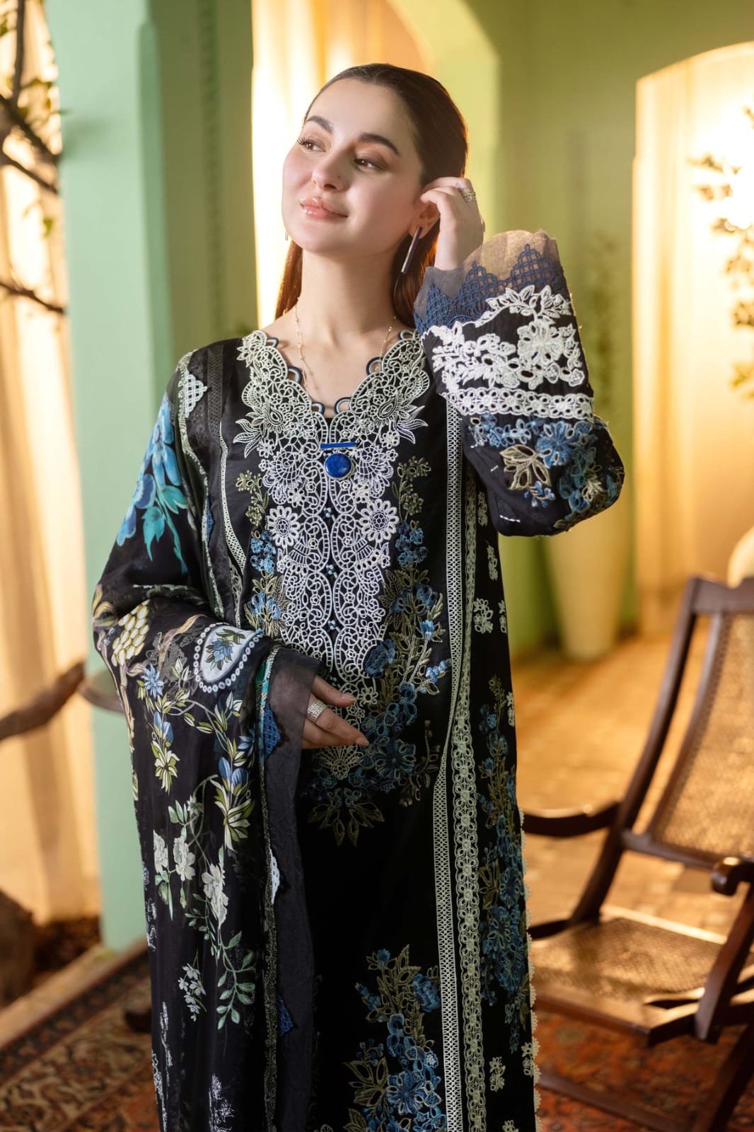 Unstitched 3-Piece Dhanak Suit