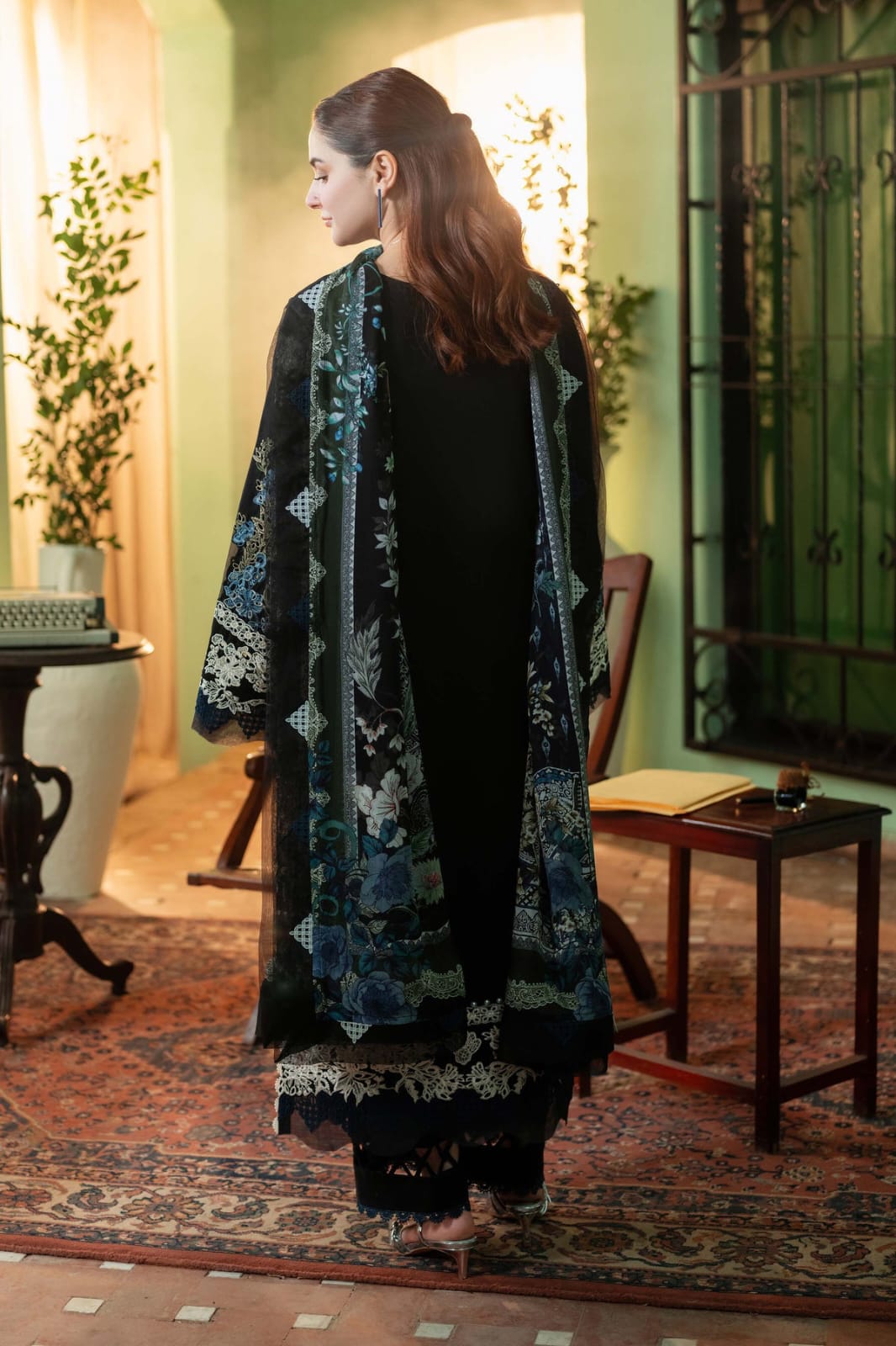 Unstitched 3-Piece Dhanak Suit