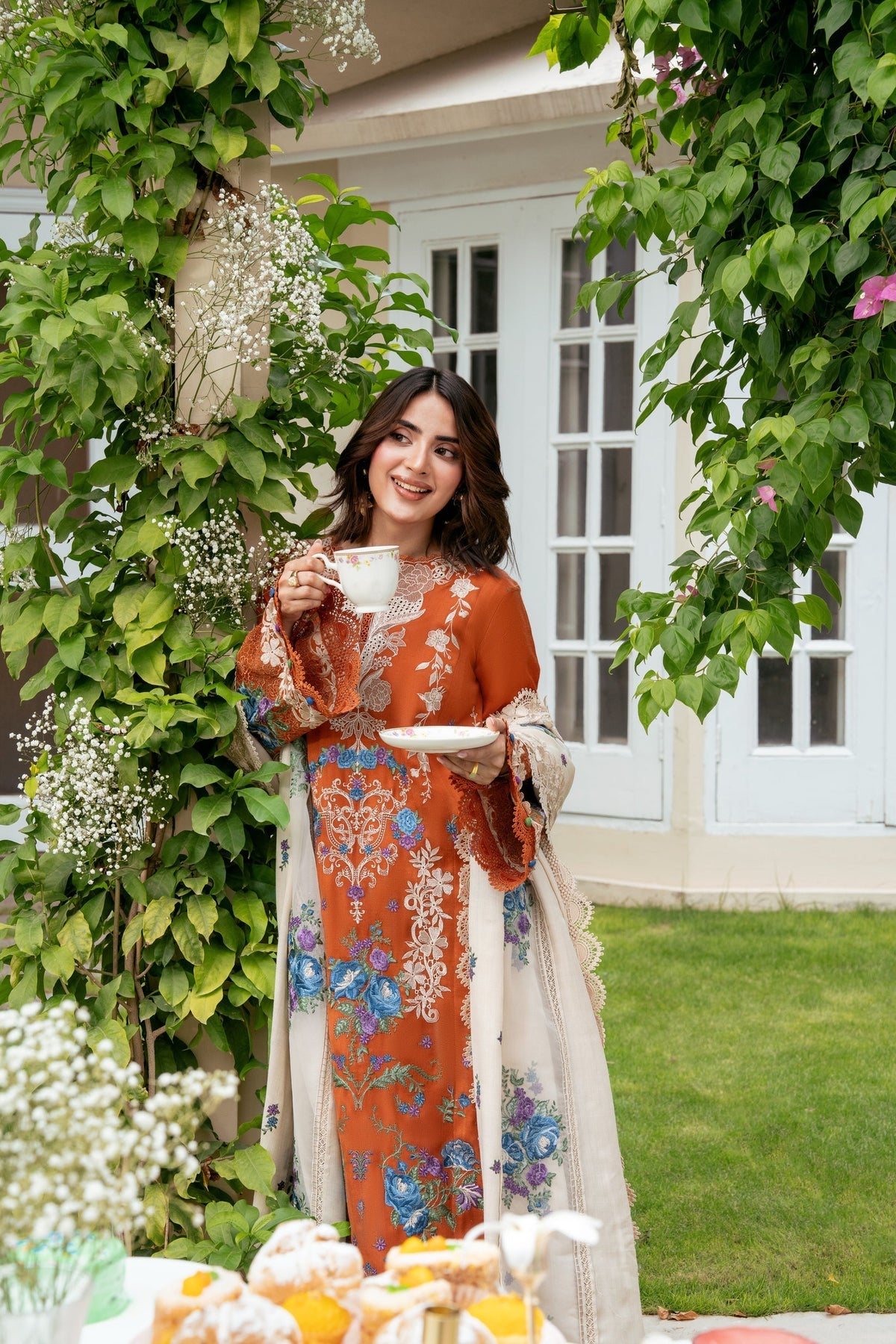 ANEELAS KARANDI EMBROIDERED 3 PC SUIT WITH EMBR SHAWL