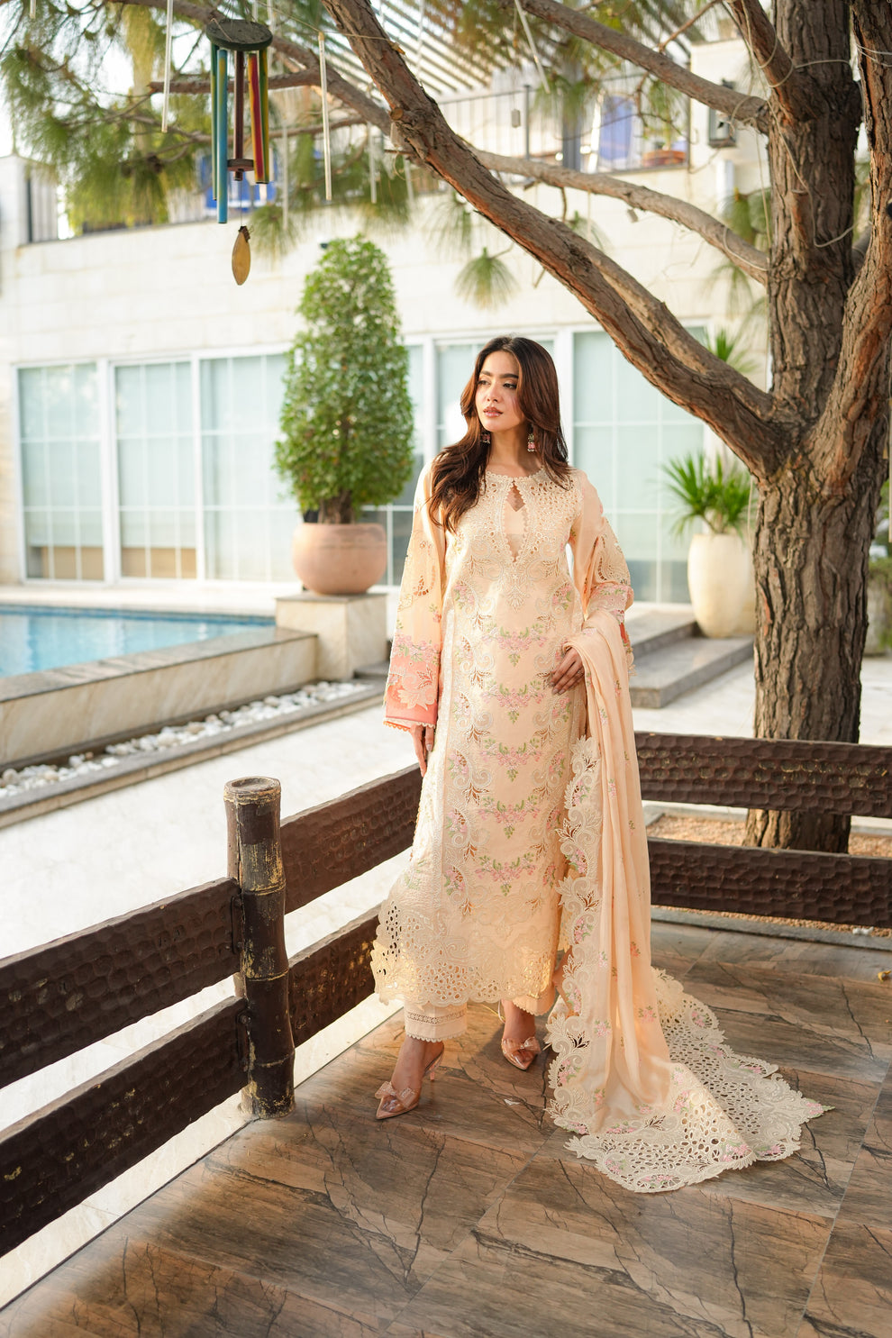 ANEELAS PREMIUM LAWN EMBROIDERED 3 PC WITH EMBROIDERED DUAPPTA