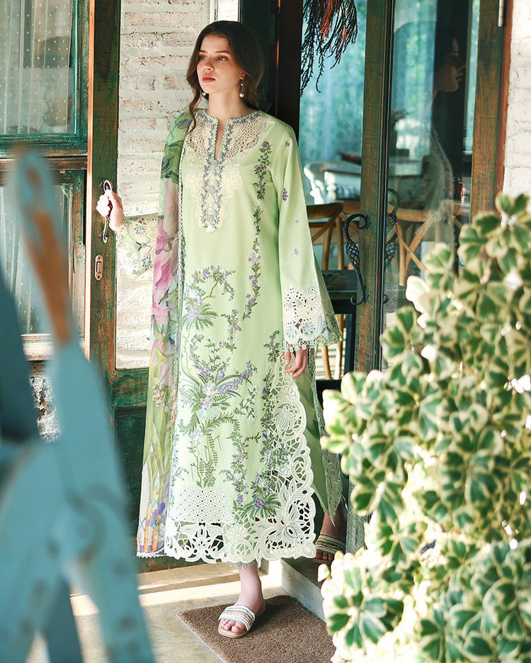 MUSHQ LUXURY LAWN EMBROIDERED 3 PC WITH SOFT DUPPATA