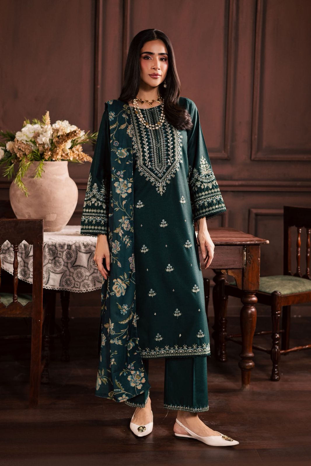 BATIK LAWN EMBROIDERED 3 PC WITH SOFT DUAPPTA