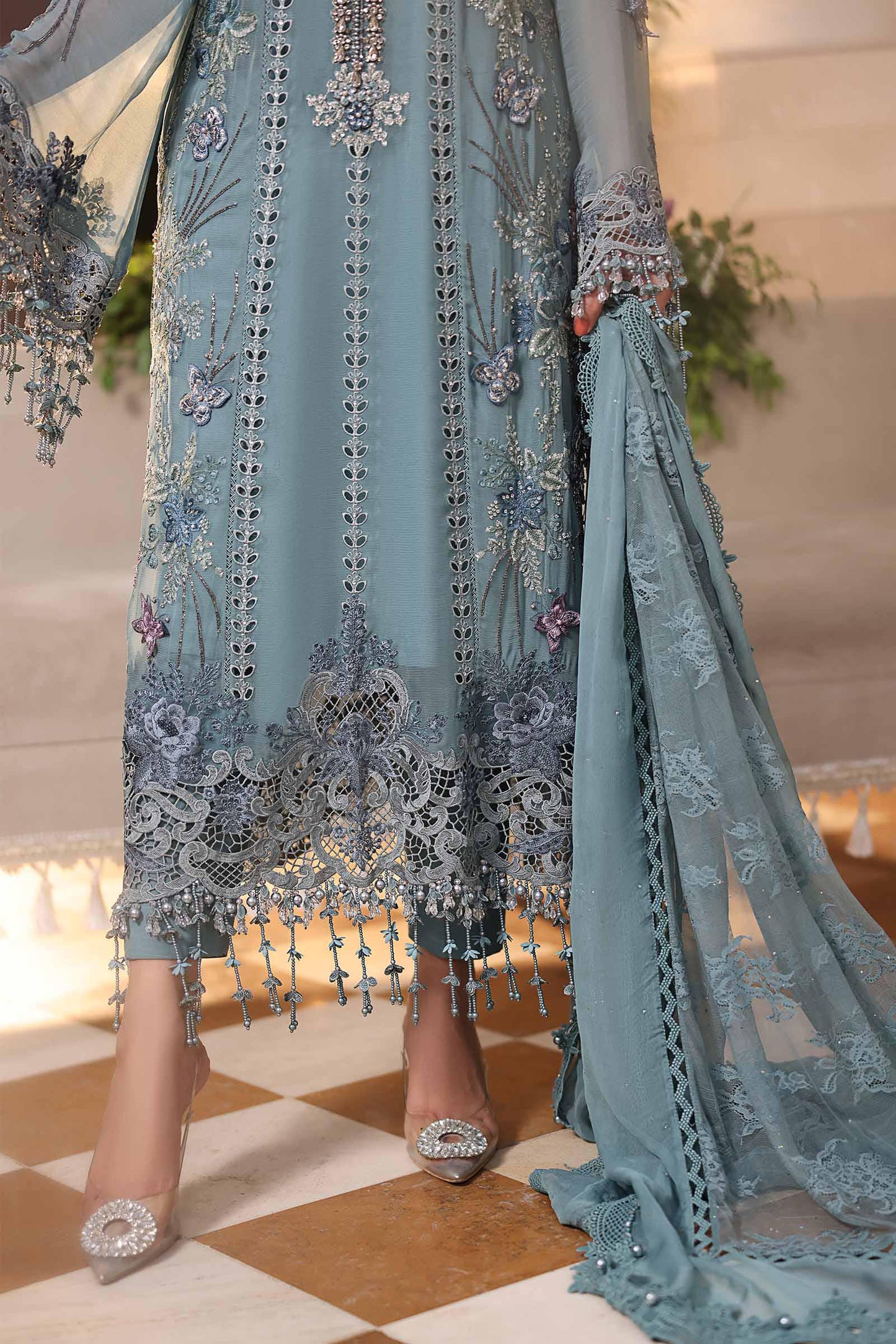 MARIA B LUXURY CHIFFON EMBROIDERED 3 PC WITH EMBROIDERED DUPPATA