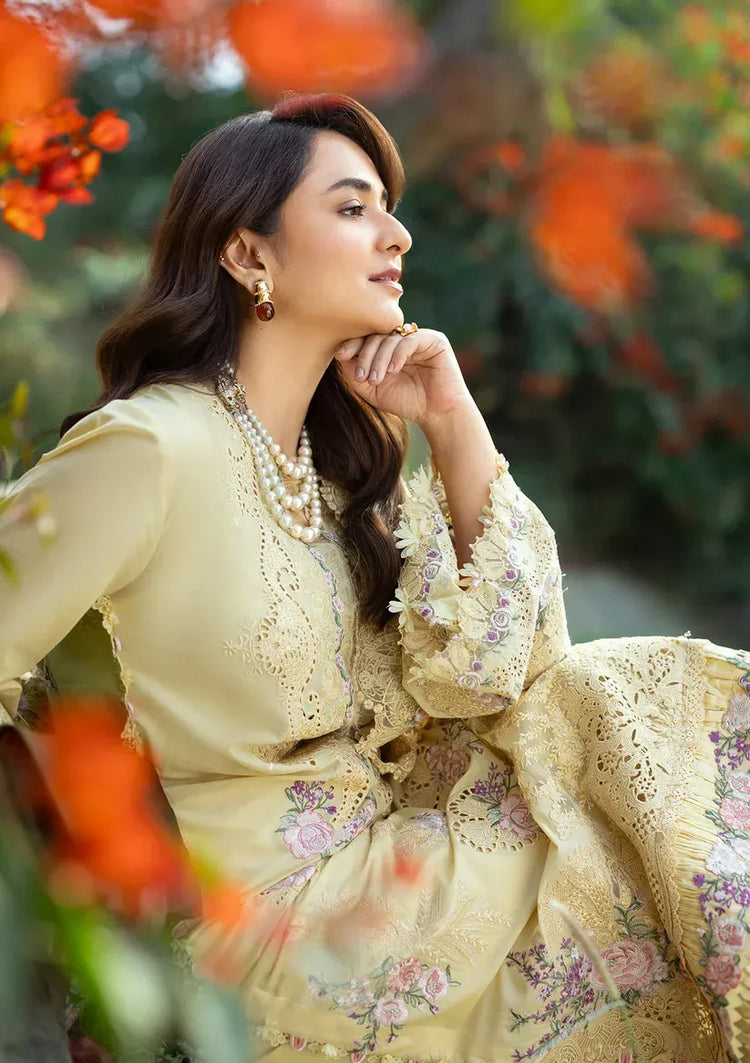ELAF LUXURY WINTER EMBROIDERED 3 PC SUIT WITH EMBROIDERED SHAWL