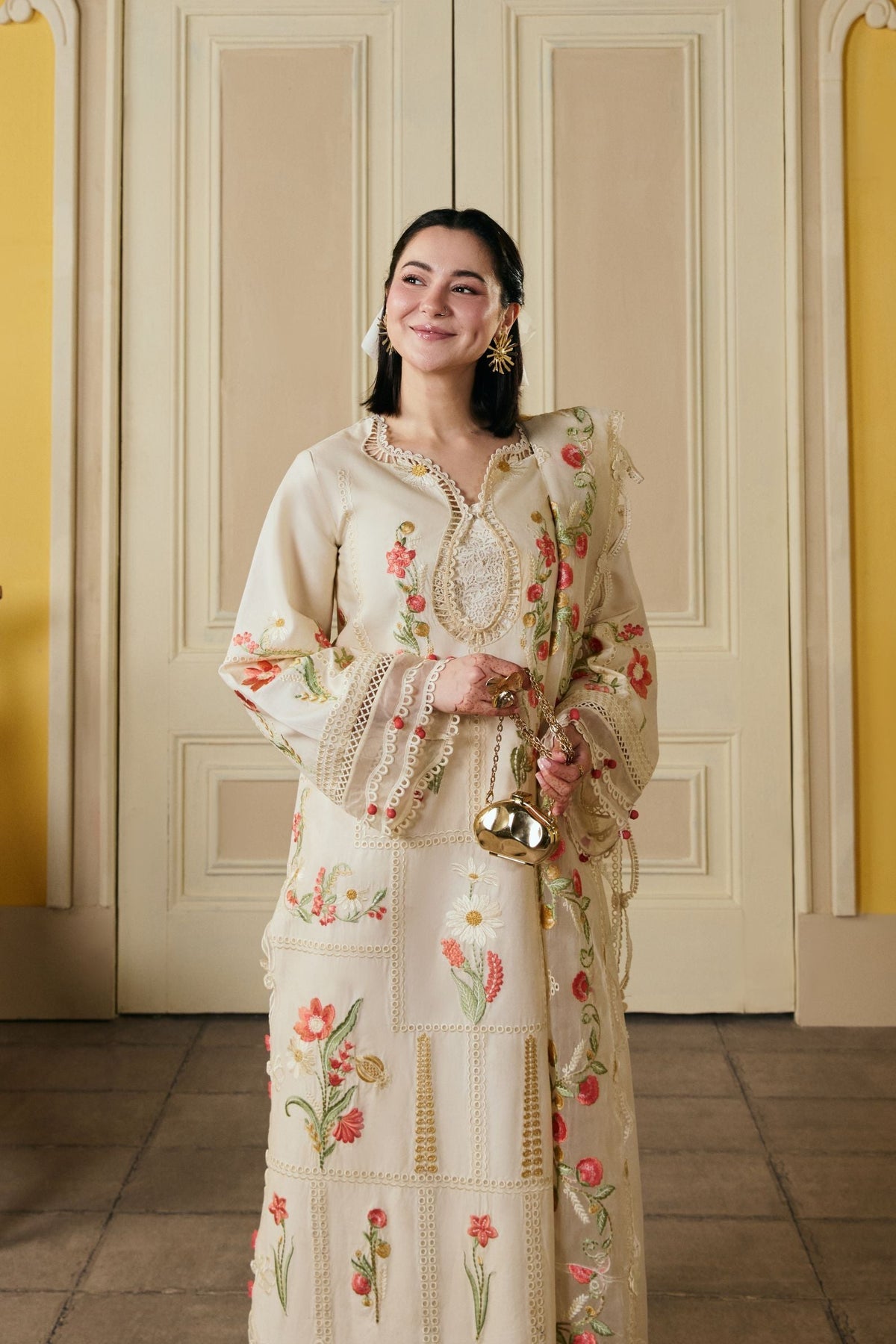 MARYAM HUSSAIN LAWN 3 PC WITH EMBROIDERED DUPPATA