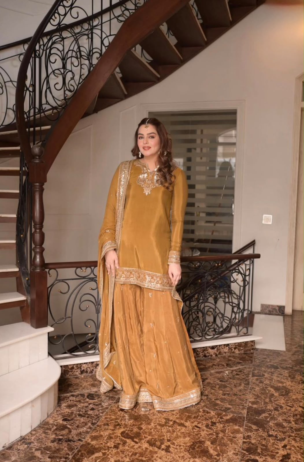 ANEELAS FANCY 3 PC EMBROIDERD SUIT WITH READY EMBROIDERED 4 SIDE DUPPATA