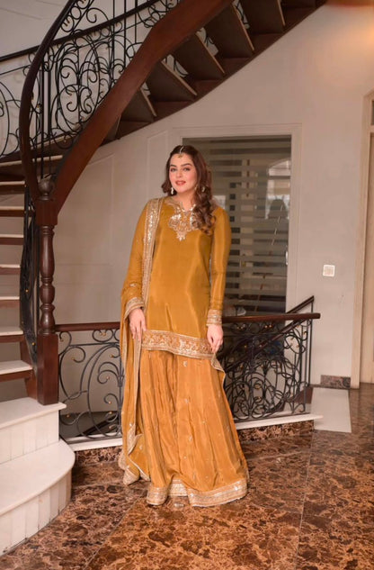 ANEELAS FANCY 3 PC EMBROIDERD SUIT WITH READY EMBROIDERED 4 SIDE DUPPATA