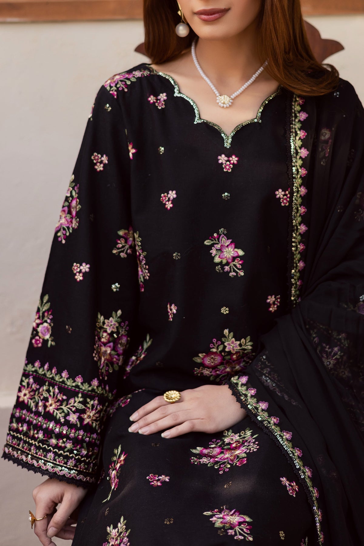 BATIK LAWN EMBROIDERED 3 PC MOST DEMANDING WITH EMBROIDERED DUPATTA