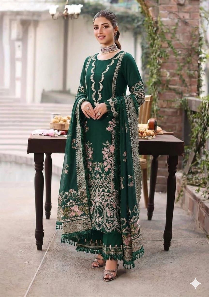 (BOTTLE GREEN) MARIA B 3 PC LAWN EMBROIDERED WITH EMBROIDERED DUAPPTA
