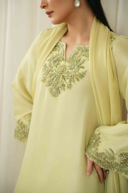 KAIDA RAW SILK 3 PC EMBROIDERED SUIT WITH SOFT SILK DUPPTA