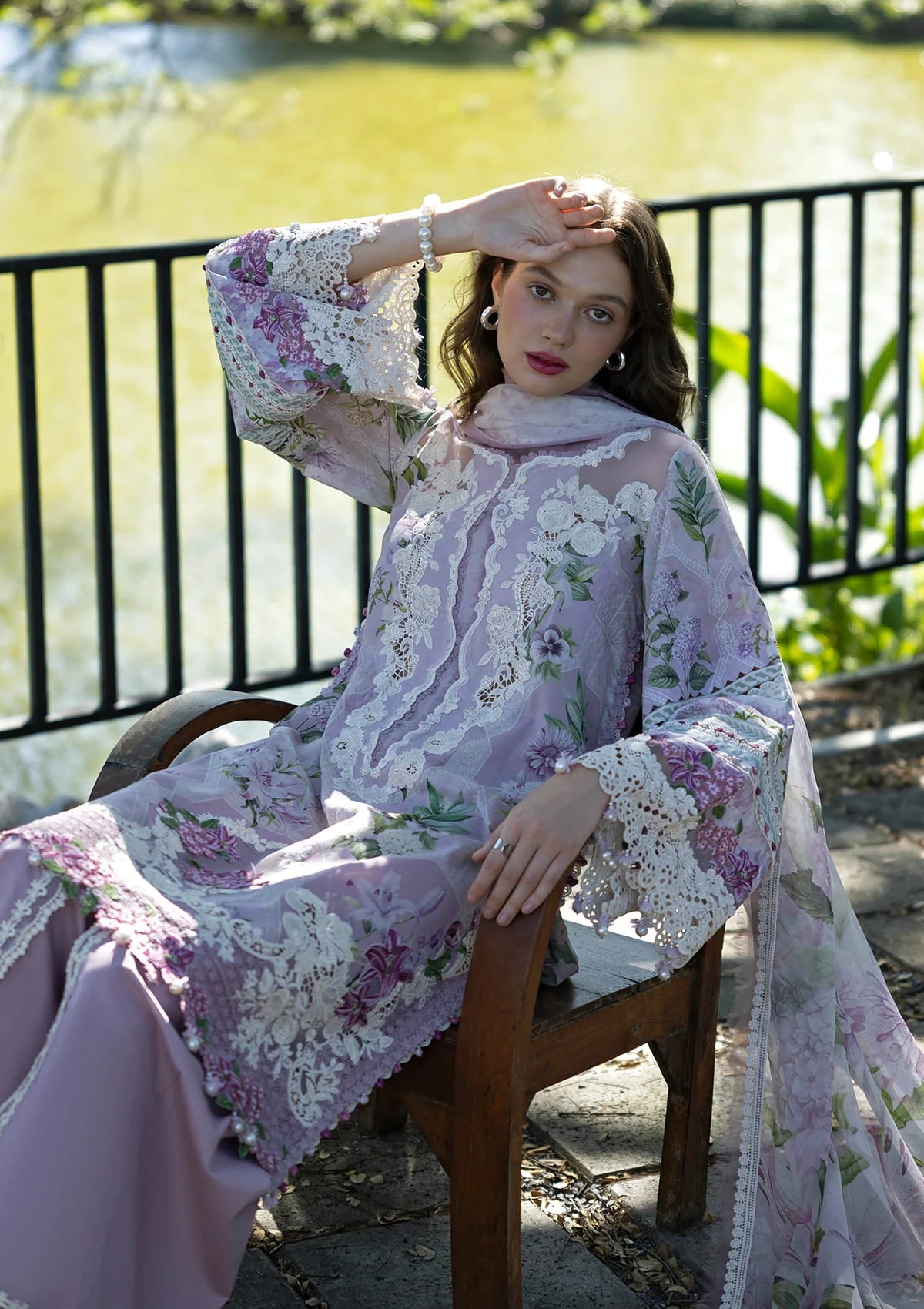 ELAF LAWN EMBROIDERED 3 PC SUIT WITH EMBROIDERED READY DUPATA