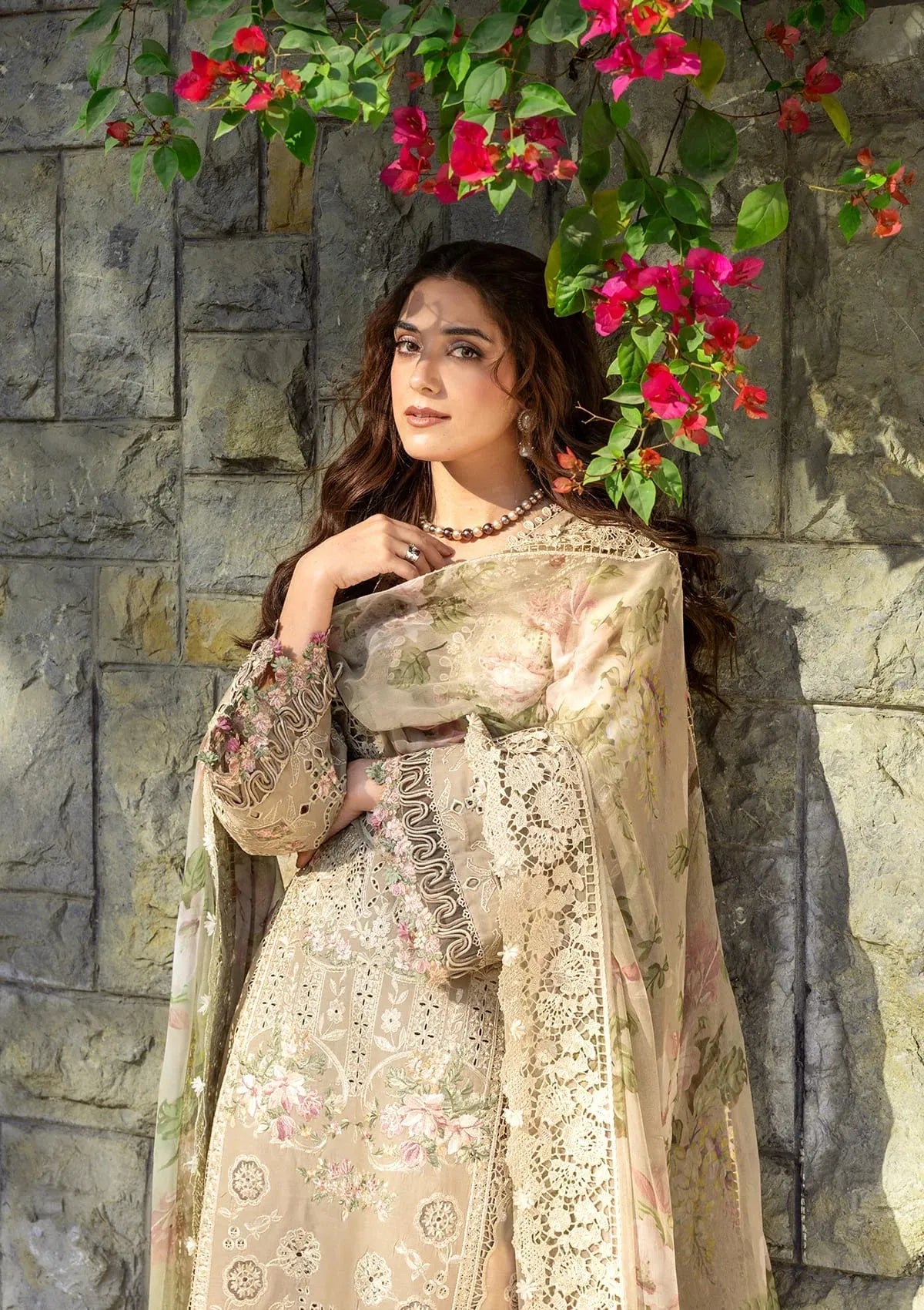 ELAF LUXURY LAWN EMBROIDERED 3 PC WITH EMBROIDERED DUPATTA