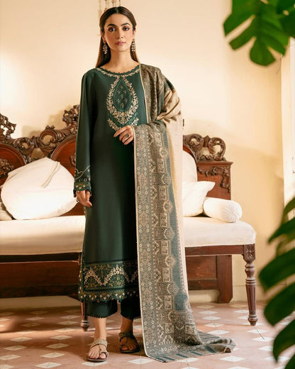Izel Lawn Embroidered 3 PC