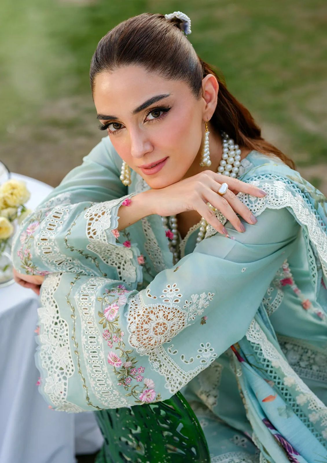 ELAF LUXURY LAWN 3 PC WITH READY EMBROIDERED DUAPPTA