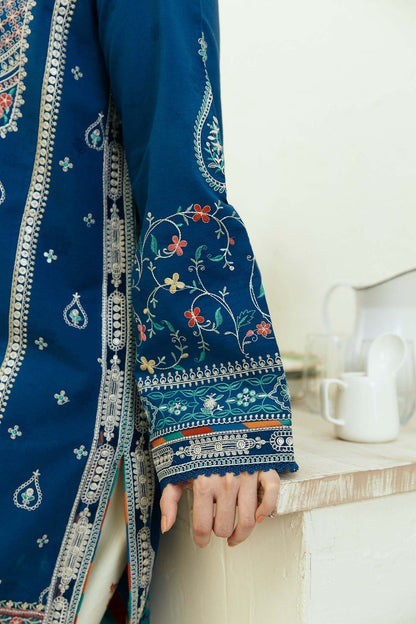 ZARA SHAH JHAN PREMIUM WINTER EMBROIDERED 3 PC SUIT WITH SOFT DUPPATA