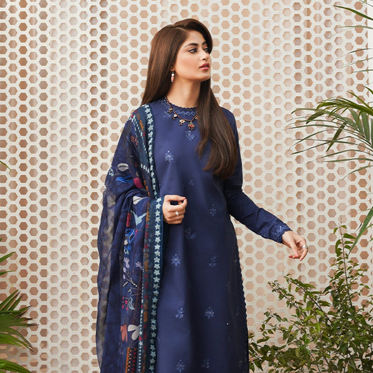 SERAN WINTER EMBROIDERED 3 PC SUIT WITH SOFT DUPPATA