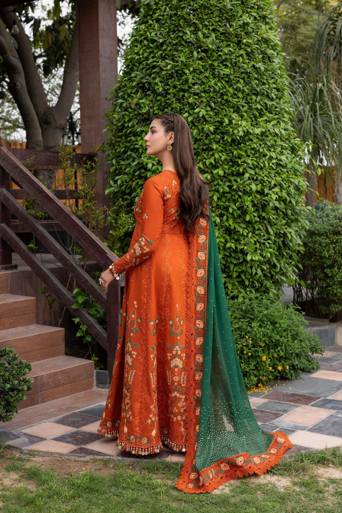 ANEELA'S LAWN HEAVEY EMBROIDERED 3 PC FROCK WITH EMBROIDERED DUPATTA