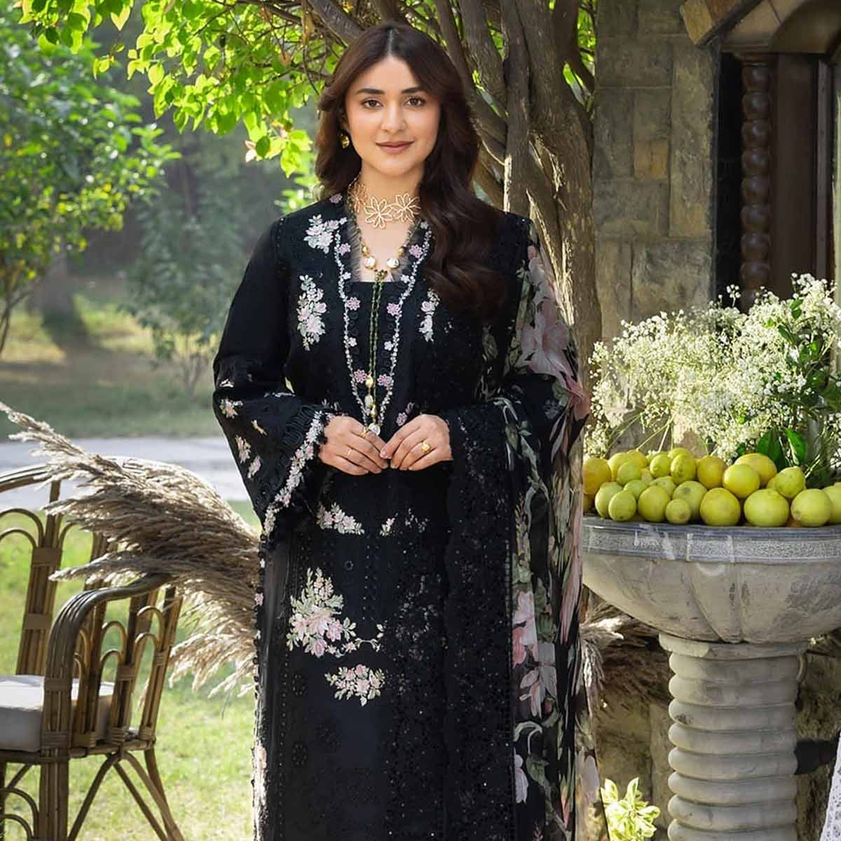 ELAF LUXURY LAWN EMBROIDERED 3 PC WITH EMBROIDERED DUPATTA
