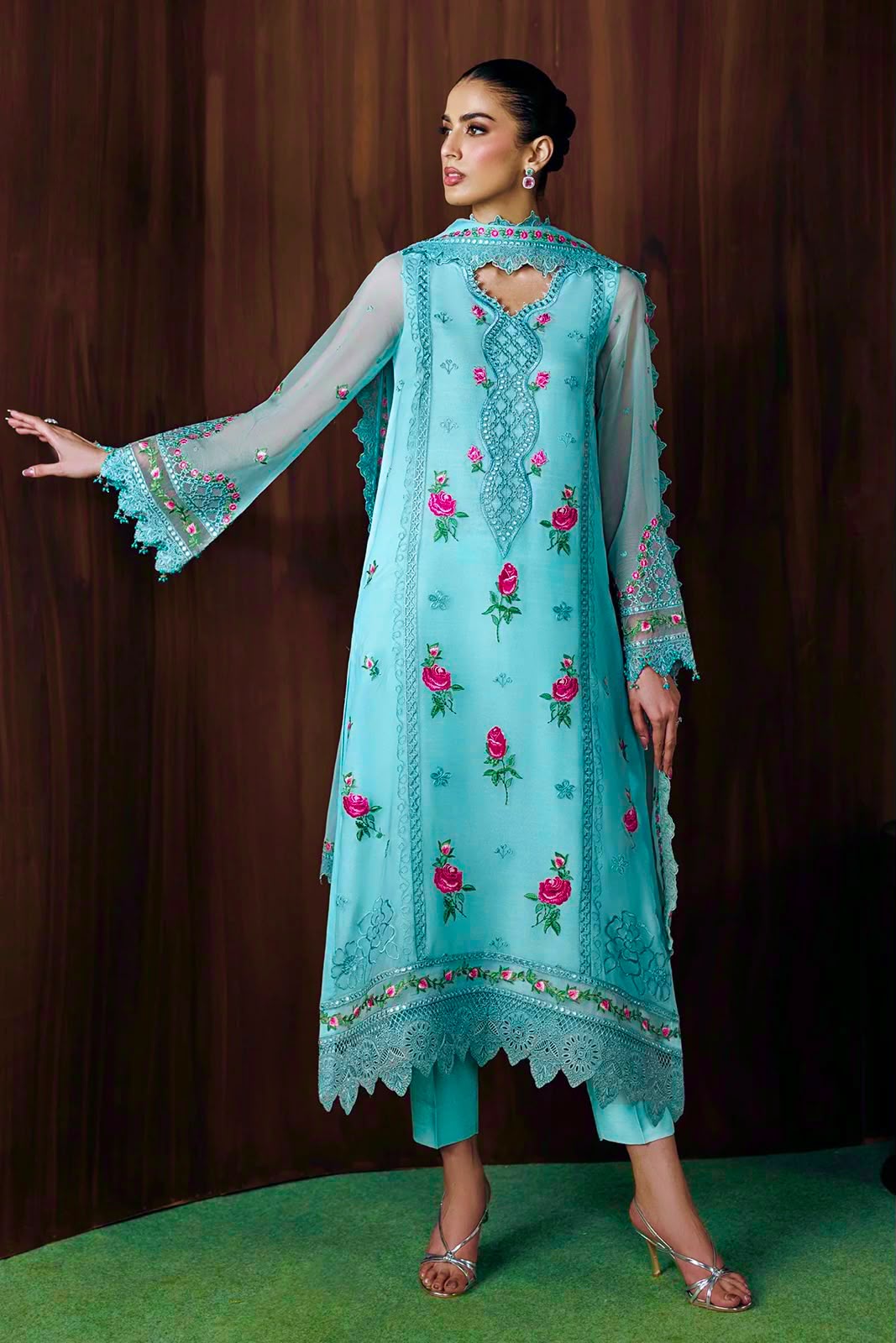 BAROQUE CHIFFON EMBROIDERED 3 PC WITH READY EMBROIDERED DUPPATA
