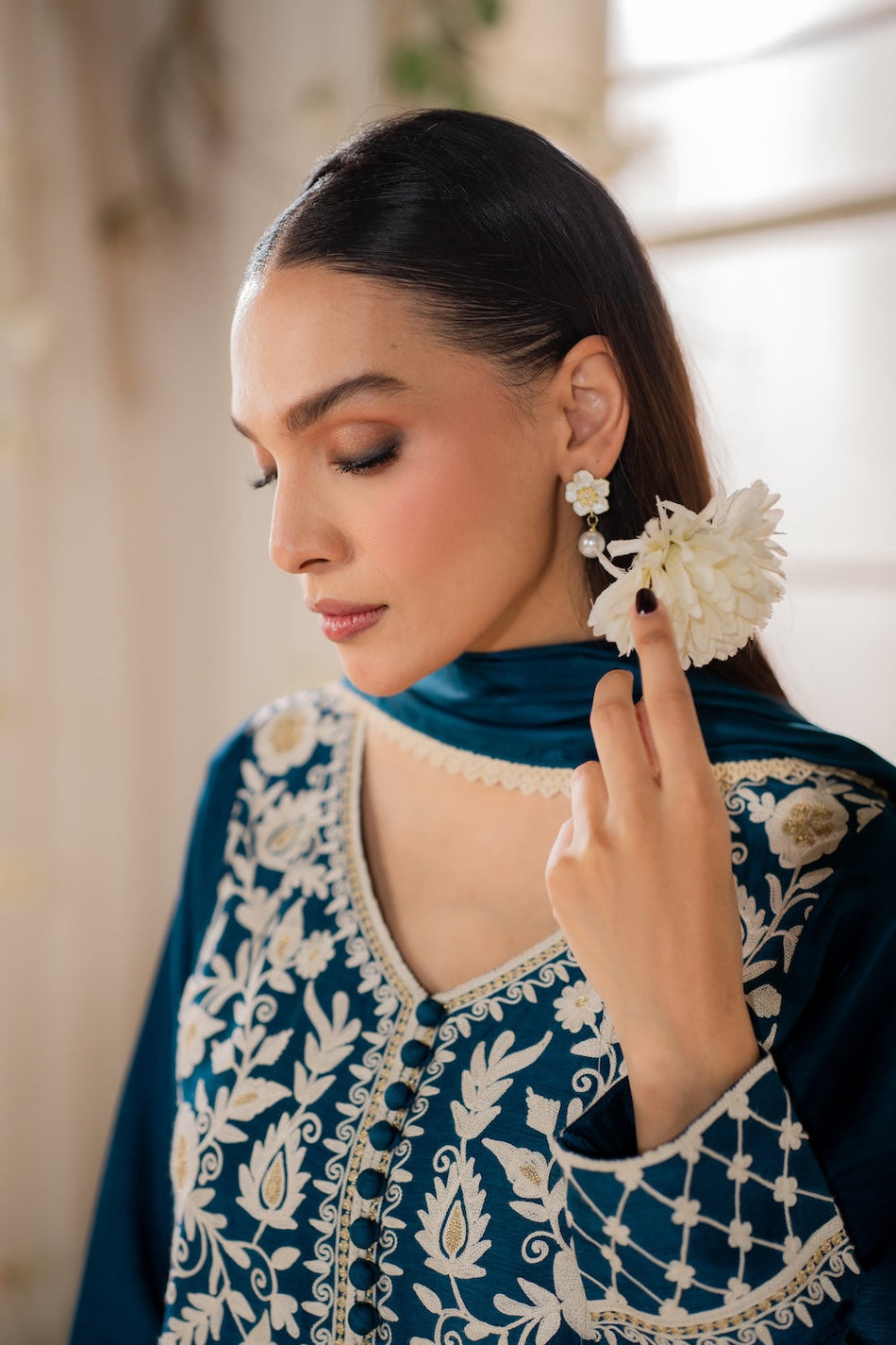 MIRANA LAWN EID COLLECTION EMBROIDERED 3 PC