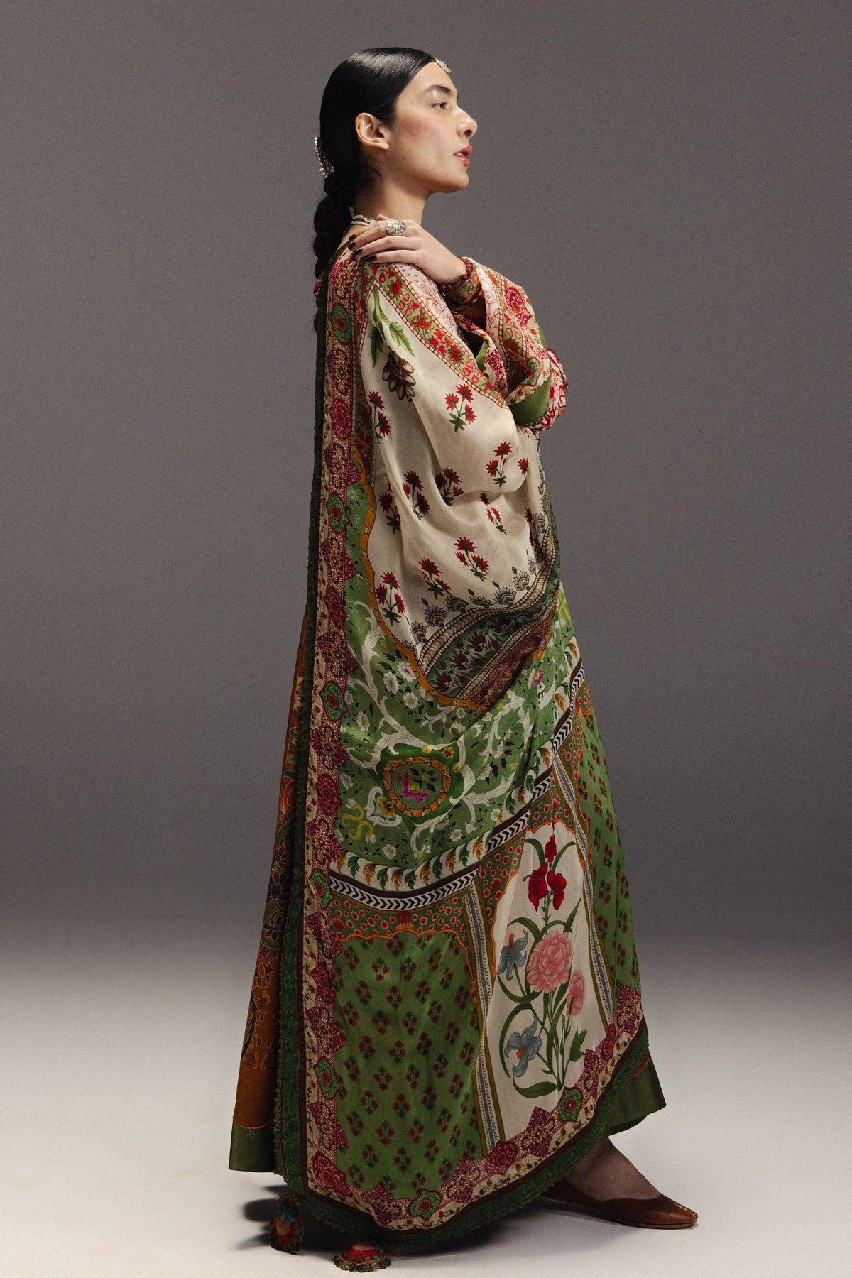ZARA SHAH JHAN LUXURY LAWN FROCK WITH ELEGANT SOFT DUPATTA