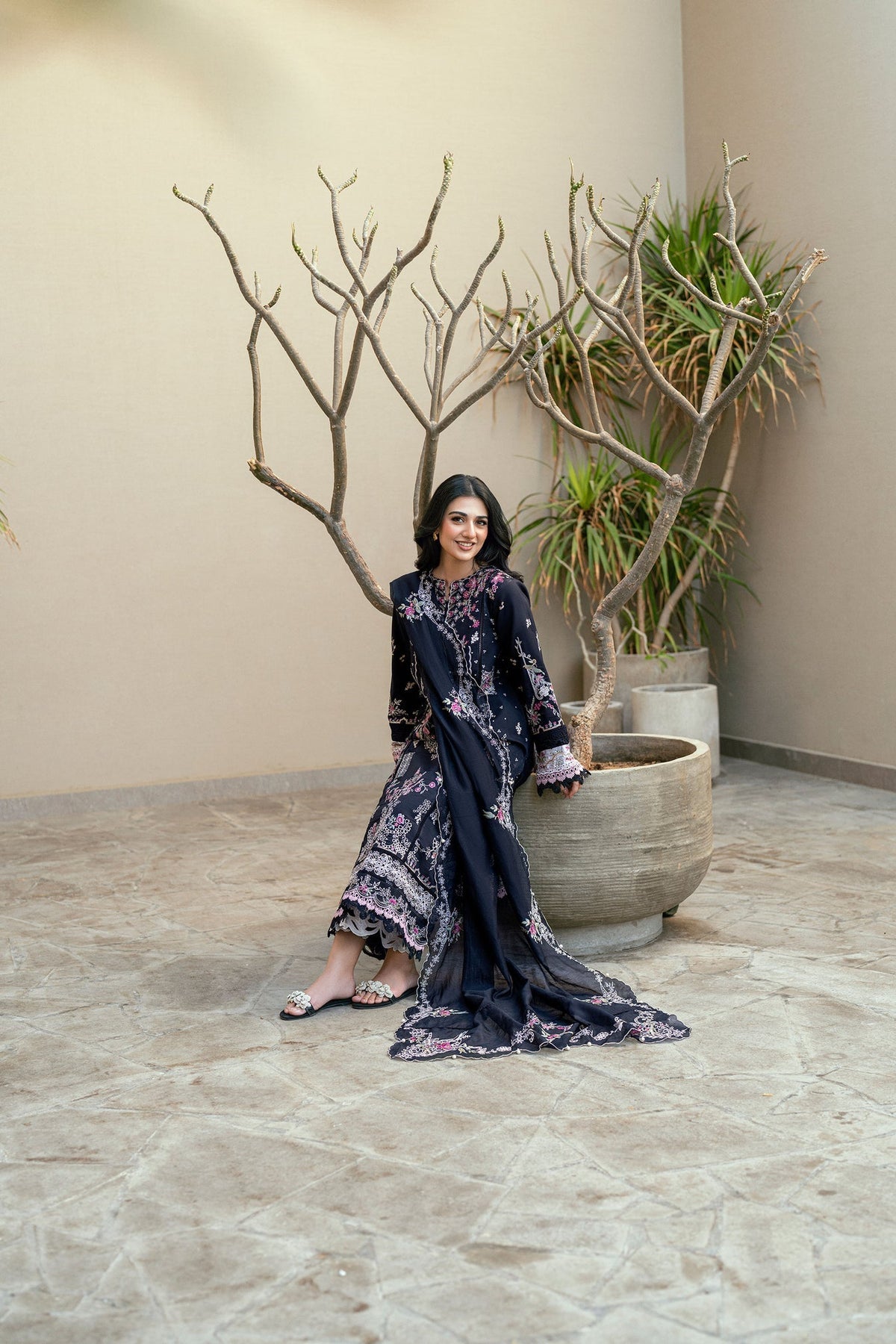 FLORENT LAWN EMBROIDERED 3 PC WITH EMBROIDERED DUPATTA
