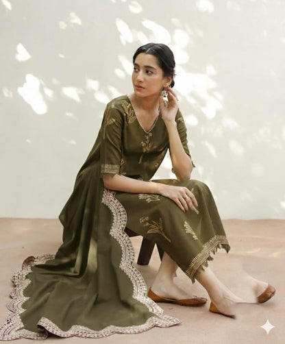 BATIK LAWN 3 PC EMBROIDERD WITH 4 SIDE READY TO WEAR DUPATTA