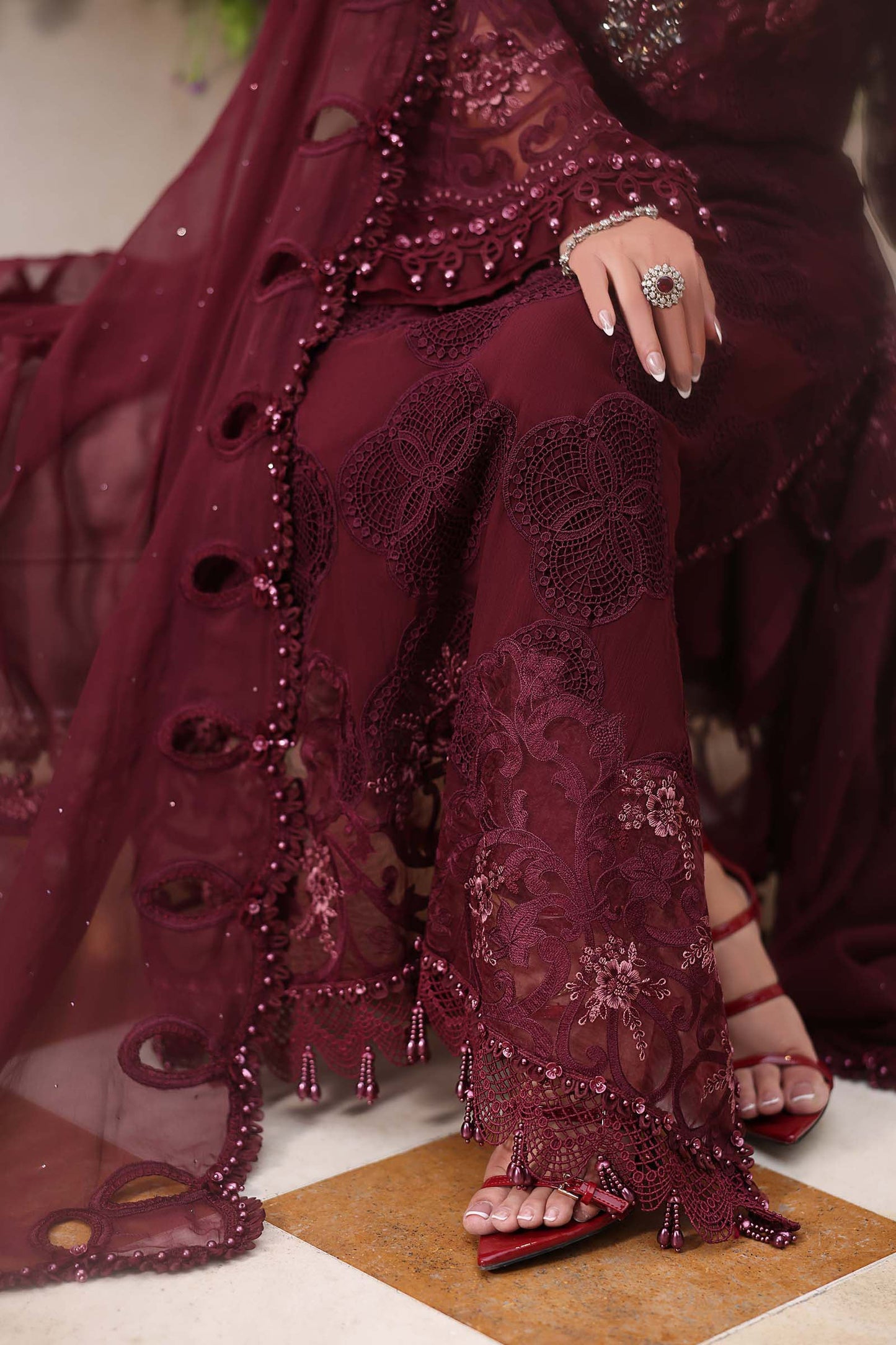 MARIA B CHIFFON EMBROIDERED 3 PC WITH EMBROIDERED DUPPATA