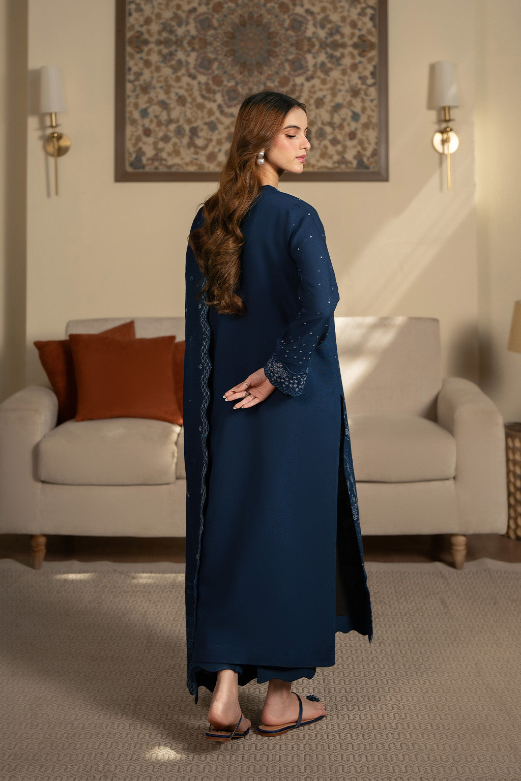 SAPPHIRE LAWN 3PC EMBROIDERED WITH EMBROIDERED DUPPTA