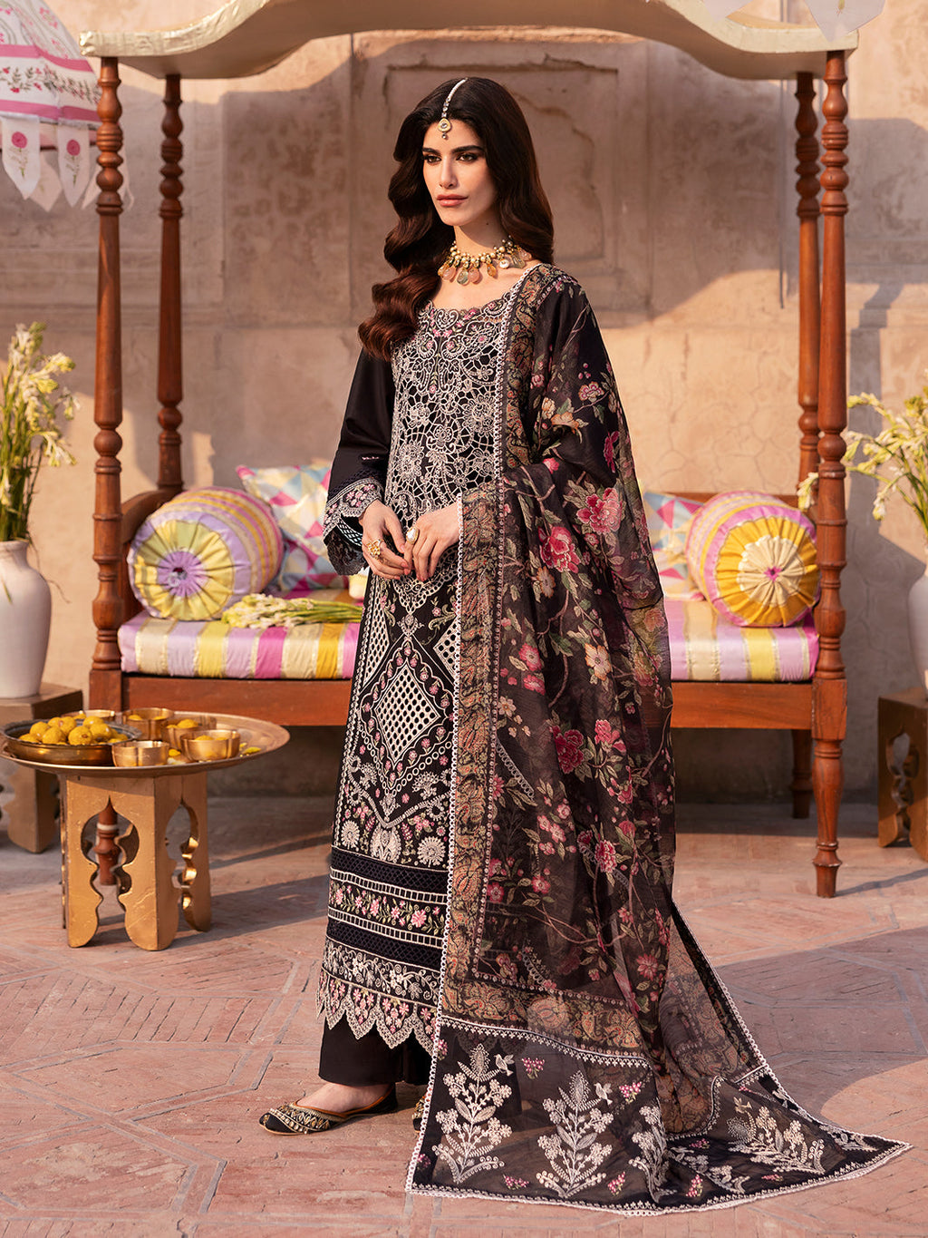 HUSSAIN REHAR LAWN HEAVEY EMBROIDERED 3 PC