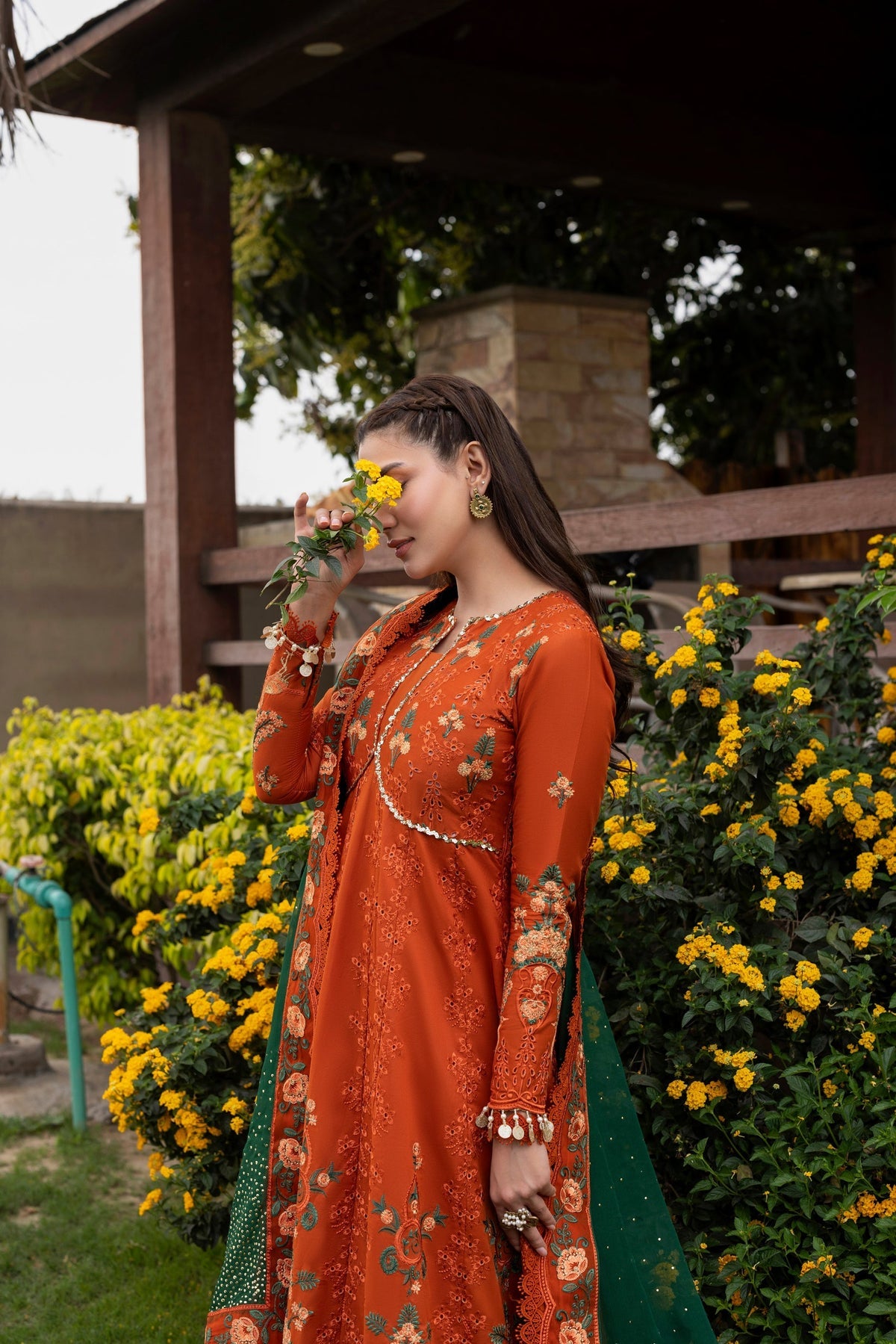 ANEELA'S LAWN HEAVEY EMBROIDERED 3 PC FROCK WITH EMBROIDERED DUPATTA