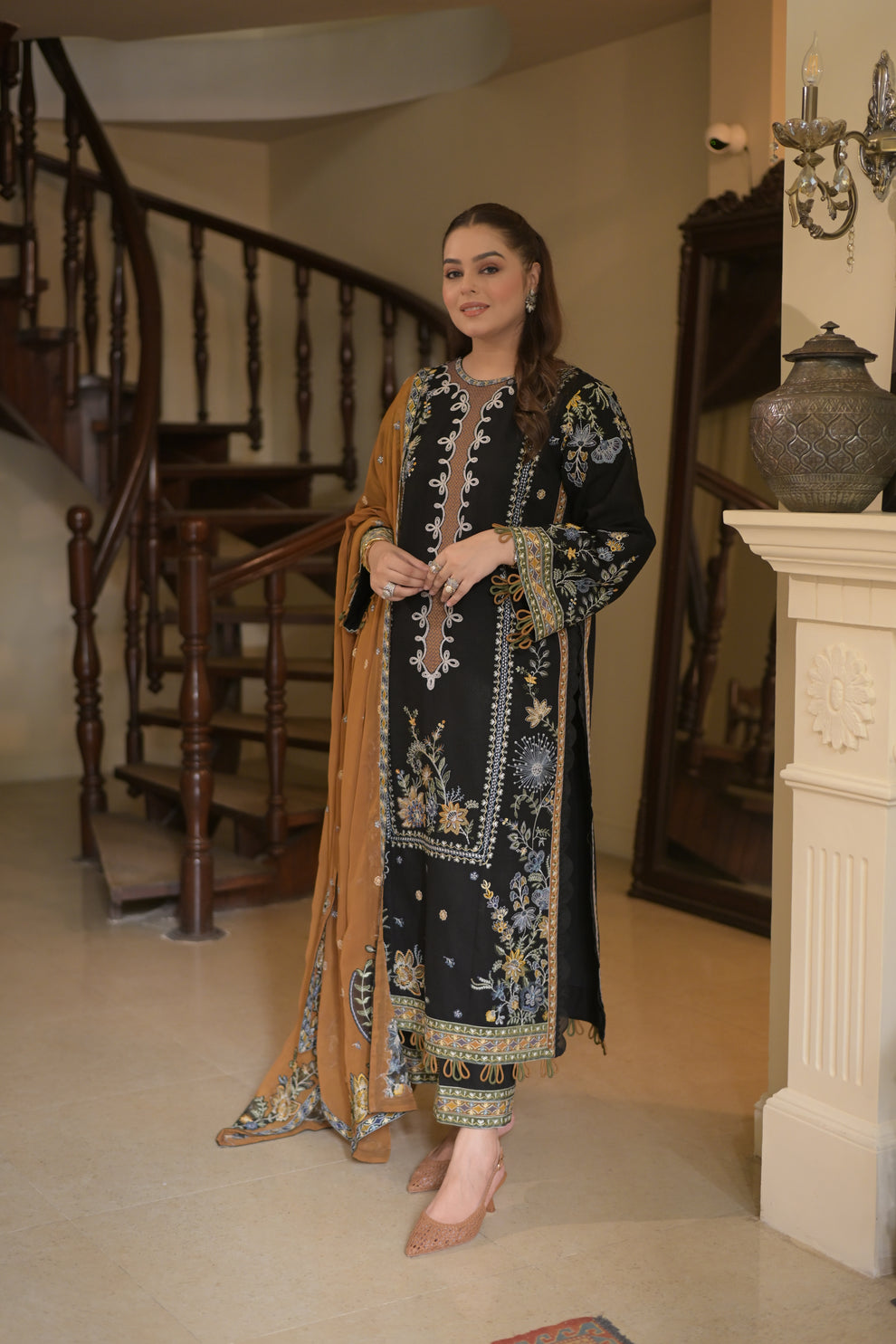 ANEELAS WINTER EMBROIDERED 3 PC SUIT WITH EMBROIDERED SHAWL