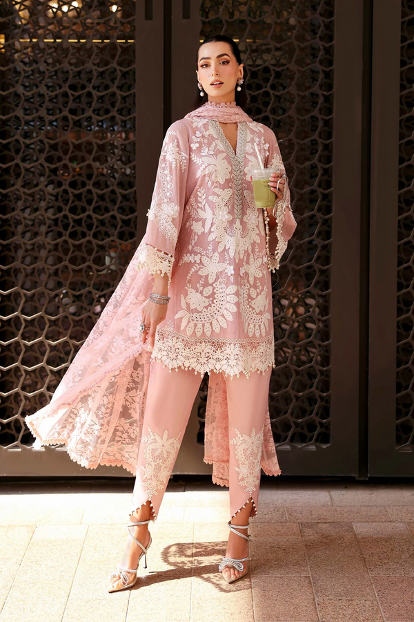 MARIA B LUXURY LAWN EMBROIDERED 3 PC WITH VOIL LAWN EMBROIDERED DUPPATA
