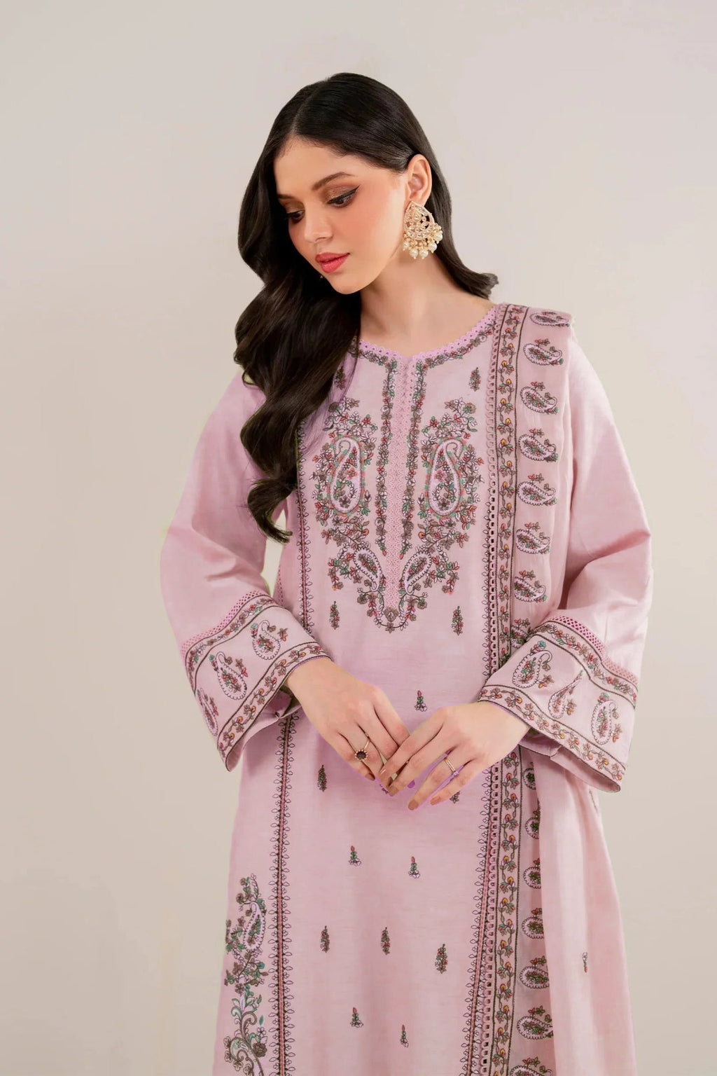 GARNET LAWN EMBROIDERED 3 PC WITH EMBROIDERED DUPPATA