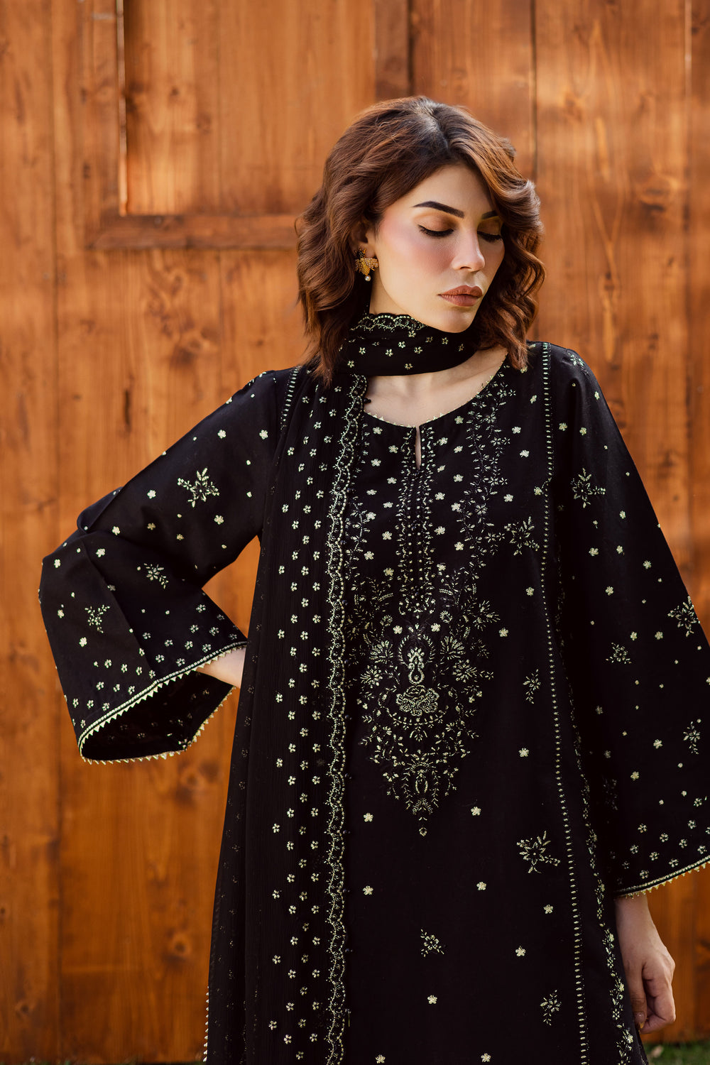 BATIK PREMIUM LAWN 3 PC WITH EMBROIDERED DUPPATA