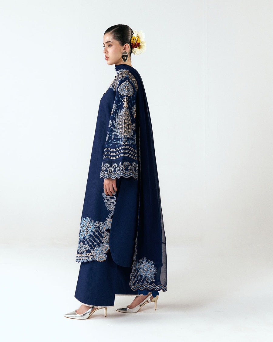 HUSSAIN REHAR WINTER EMBROIDERED 3 PC SUIT WITH EMBROIDERED SHAWL