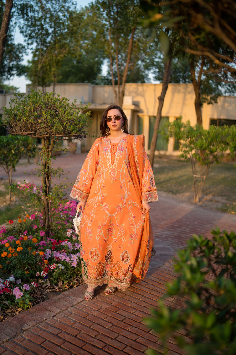 ANEELAS ORIGINAL 3 PC LAWN EMBROIDERED 3 PC WITH EMBROIDERED DUPPATA