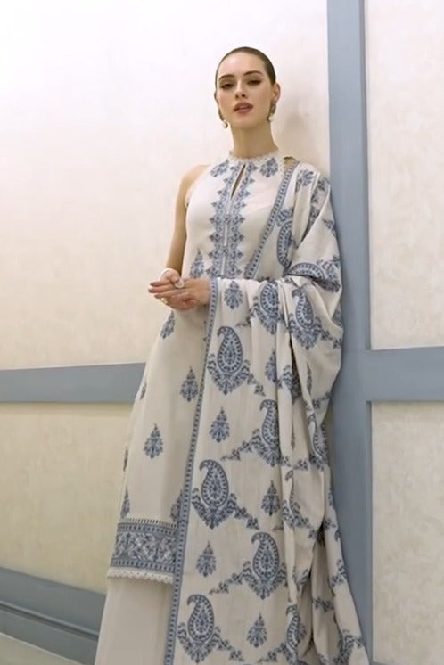 BAREEZE LUXURY WINTER EMBROIDERED 3 PC SUIT WITH HEAVY EMBROIDERED SHAWL