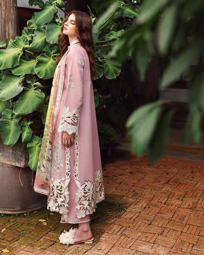 MUSHQ LUXURY LAWN EMBROIDERED 3 PC WITH