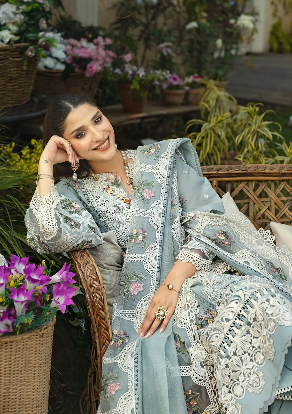 ELAF LUXURY LAWN 3 PC WITH CUTWORK READY EMBROIDERED DUAPPTA