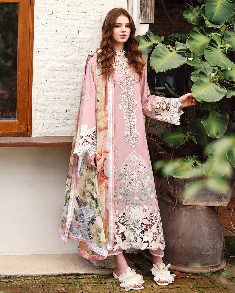 MUSHQ LUXURY LAWN EMBROIDERED 3 PC WITH