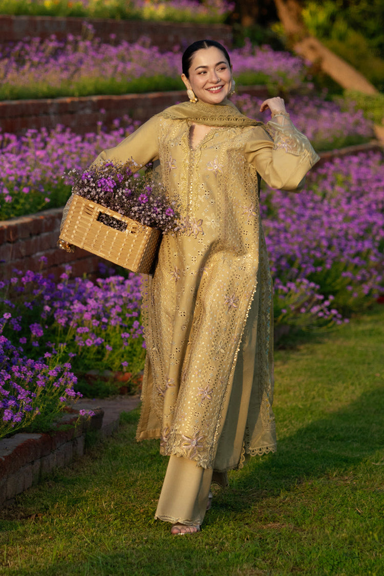 RANG RASIYA LUXURY LAWN 3 PC WITH EMBROIDERED DUPPATA